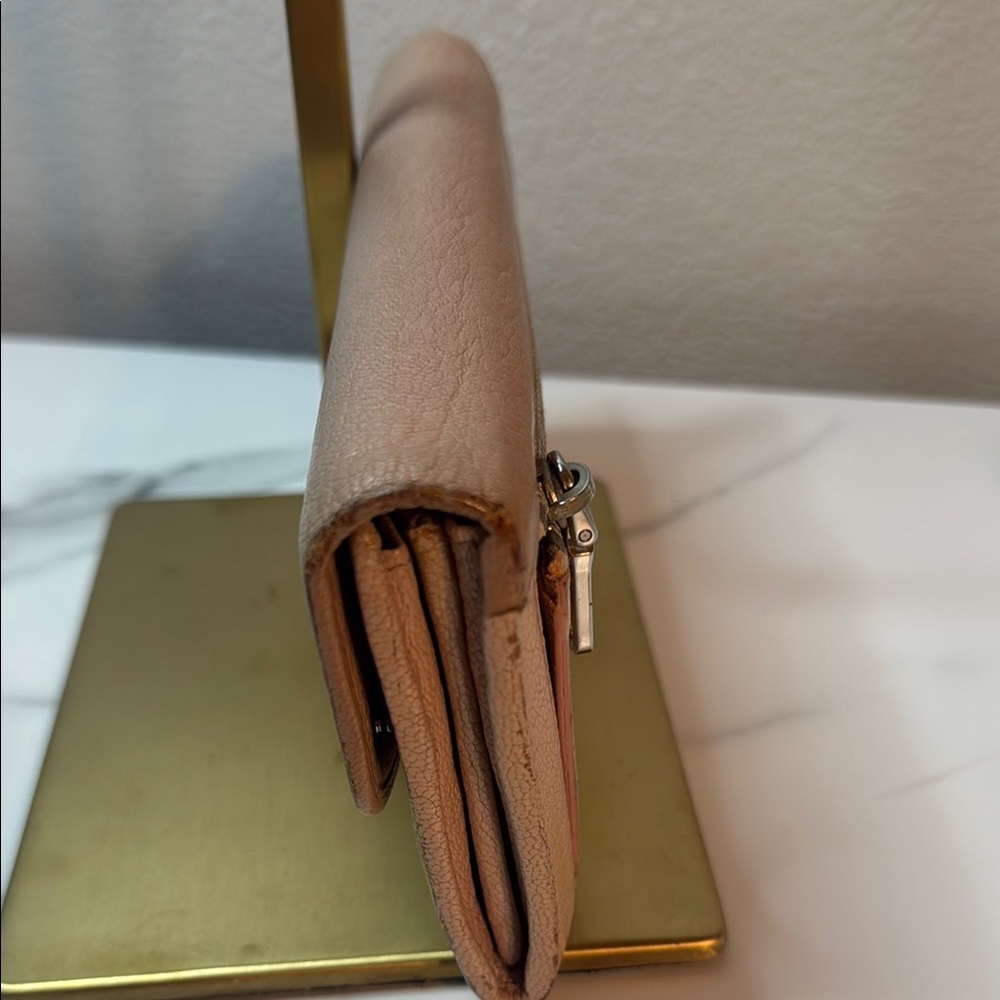 Miu Miu Two Tone Pink Leather Wallet - Picture 4 of 9